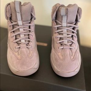Yeezy dessert boot season 7